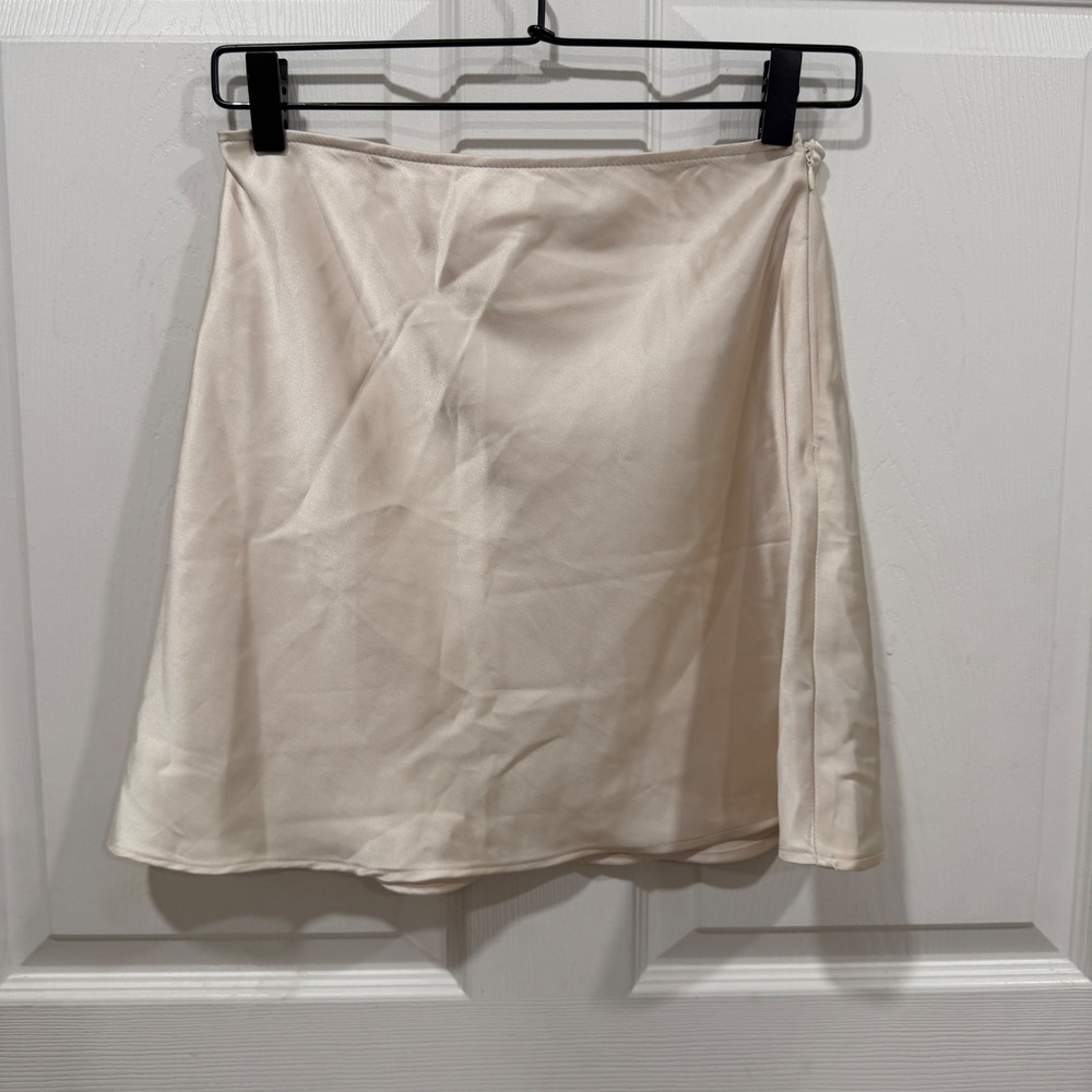 Beige Botany Champagne Satin Mini Skirt Cream A-Line Side Zip A2235SET Mens M